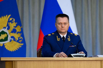 Генпрокурор потребовал эффективнее использовать полномочия в сфере надзора за оборотом лекарств