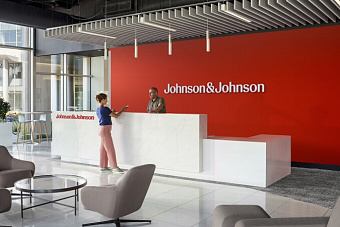 FDA отказало J&J в одобрении подкожной формы препарата от рака легкого